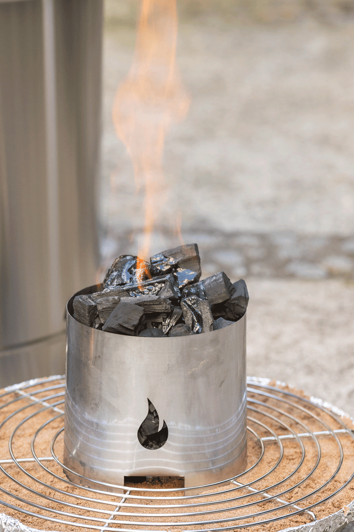 carbon pára hacer tus asados en el ahumador 